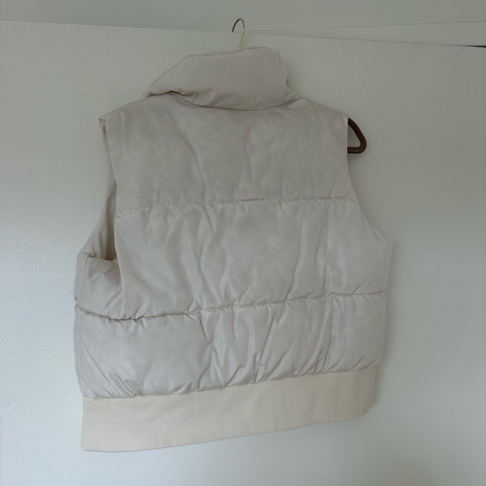 White Sugarkiss Vest with Pockets - Picture 4 of 8